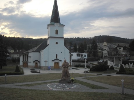 202504043 Široké ráno